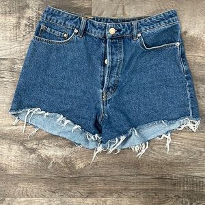 & Denim Medium Wash High Waisted Vintage Fit Shorts Size 6